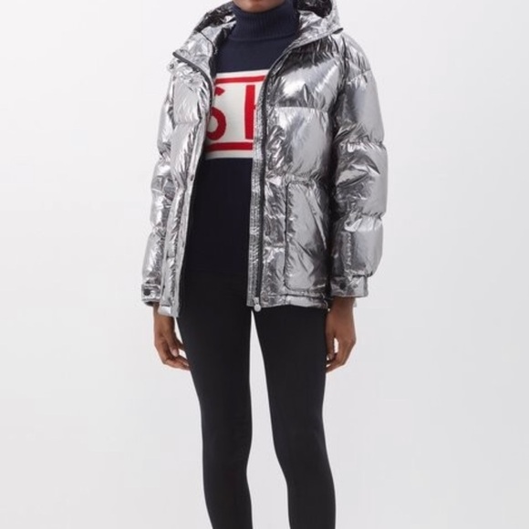 NWT Perfect moment schild ski sweater in navy - Picture 3 of 14